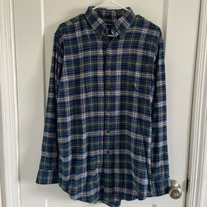 Mens casual dress shirt in perfect condition.